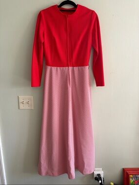 Vintage Emmy fashions Red Long-Sleeve Maxi Dress